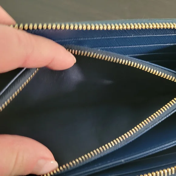 Prada Blue Leather Wallet - Picture 5 of 10